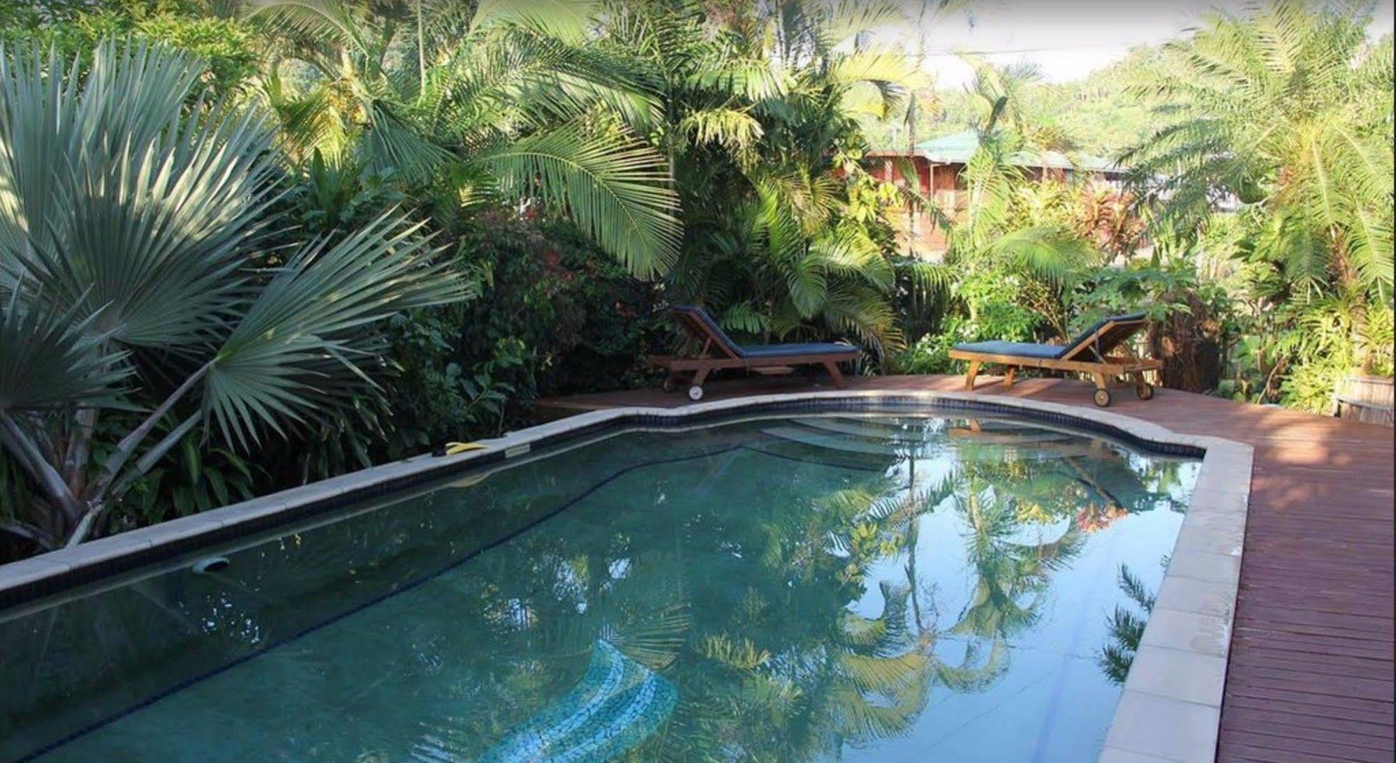 Lynn'S Getaway Hotel Apia Exteriör bild